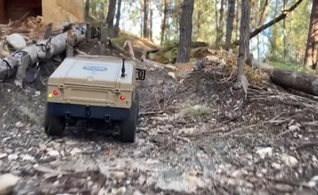 Amazon.com: Skymaker H1 RC Crawler, 4WD Military Vehicle with