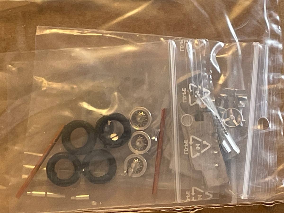 d*9様 Ferrari 250 SWB 1/43メタルキット。 Amazon | 超希少 PIRANHA MODELS ホワイトメタル キット 1/43 Ferrari