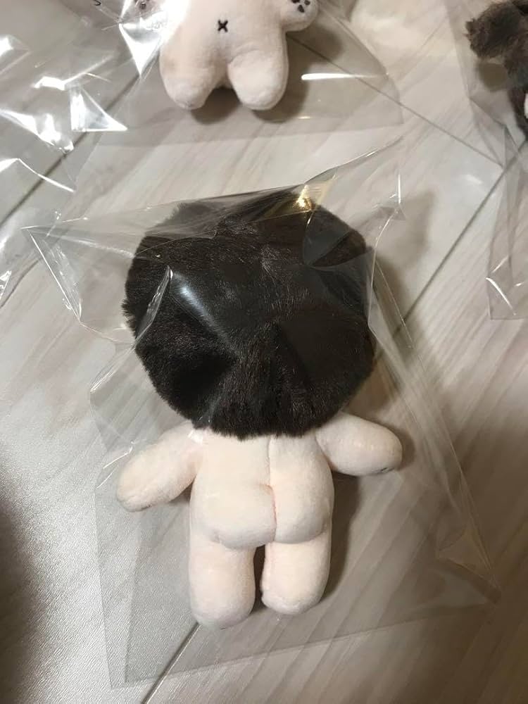 Amazon.co.jp: BTS テテ テヒョン ぬいぐるみ 10cm : おもちゃ