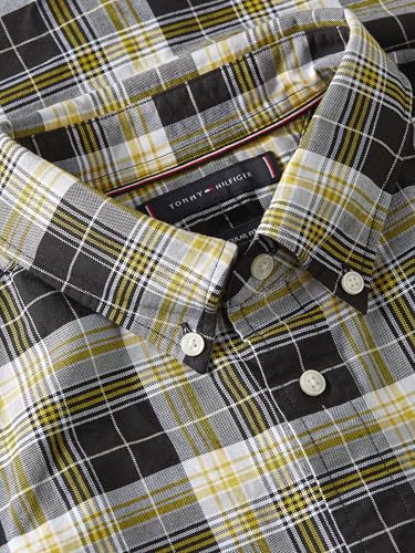 Image of Tommy Hilfiger Men's Long Sleeve Oxford Shirts in Regular Fit, Men's Button Down Shirts, Also Available in Big and Tall