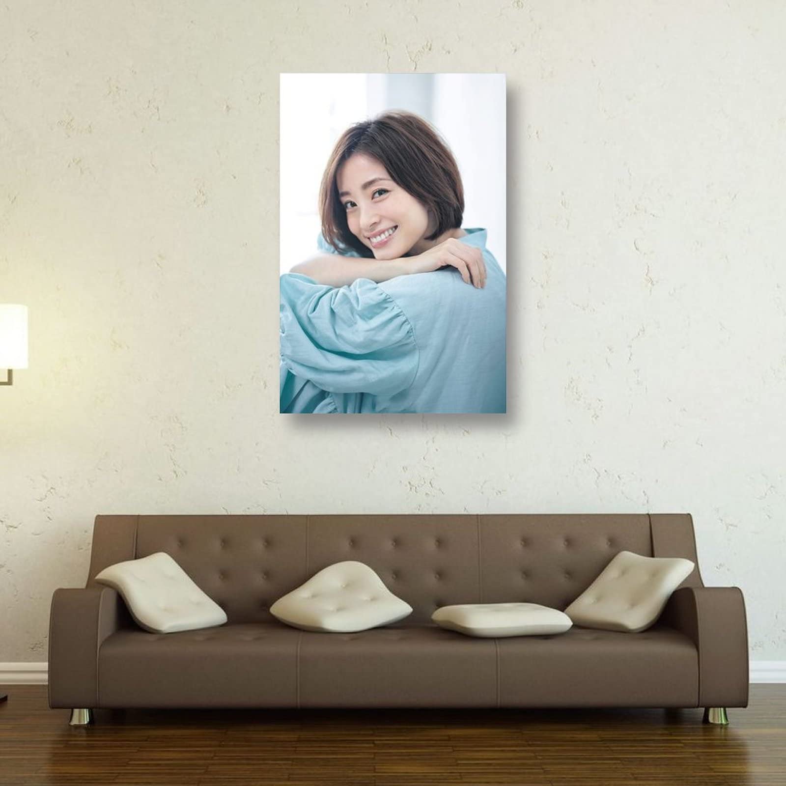 Amazon.co.jp: 上戸彩 女優セクシー写真グラビアアイドル水着画像
