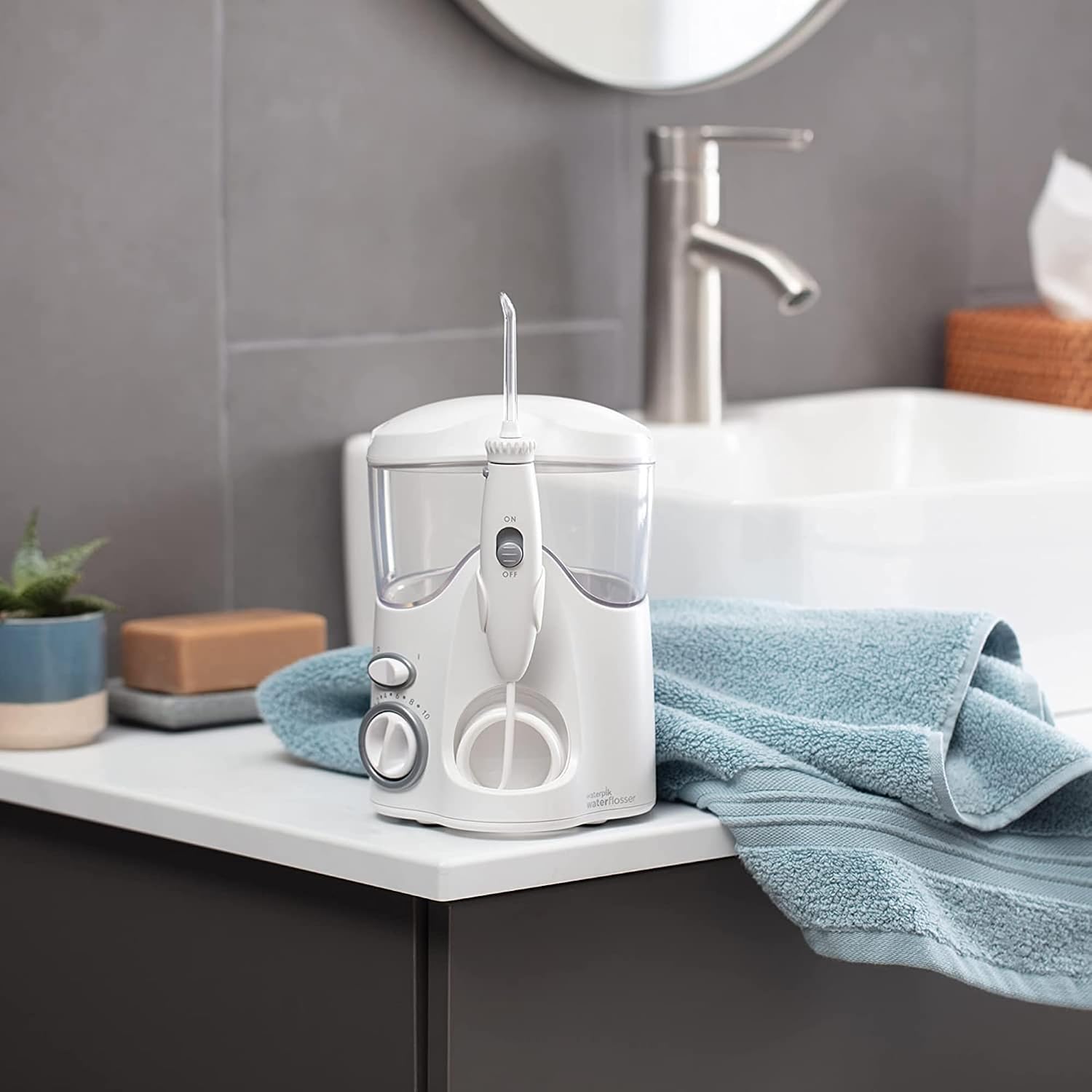 Waterpik Ultra Professional WP 100-E hydropulsator