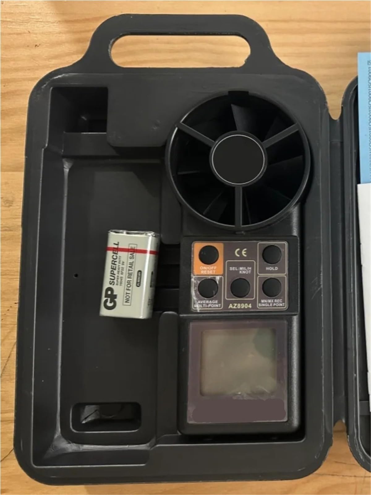 Anemómetro, comprobador de temperatura anemométrico portátil con pantalla digital(AZ8904)