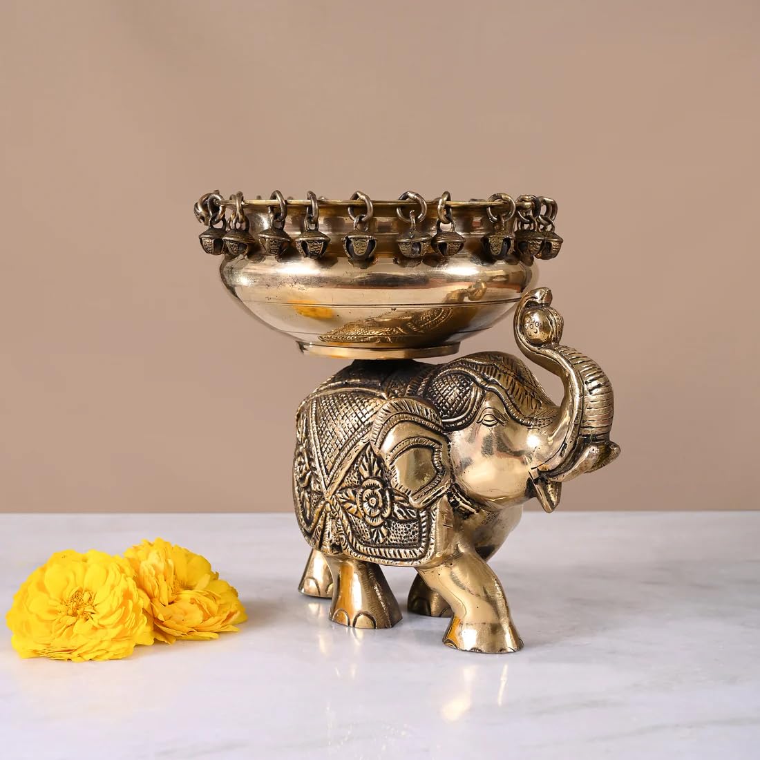 Urli-Schale aus Messing, Elefant, dekorative Urli-Schale für Blumen, handgefertigt, rund, schwimmend, Blumenkerzen, Schale für Zuhause, Büro, Wohnzimmer-Dekor