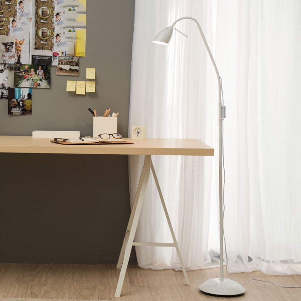 Lampe de lecture de bureau contre la fatigue visuelle en bord de lit