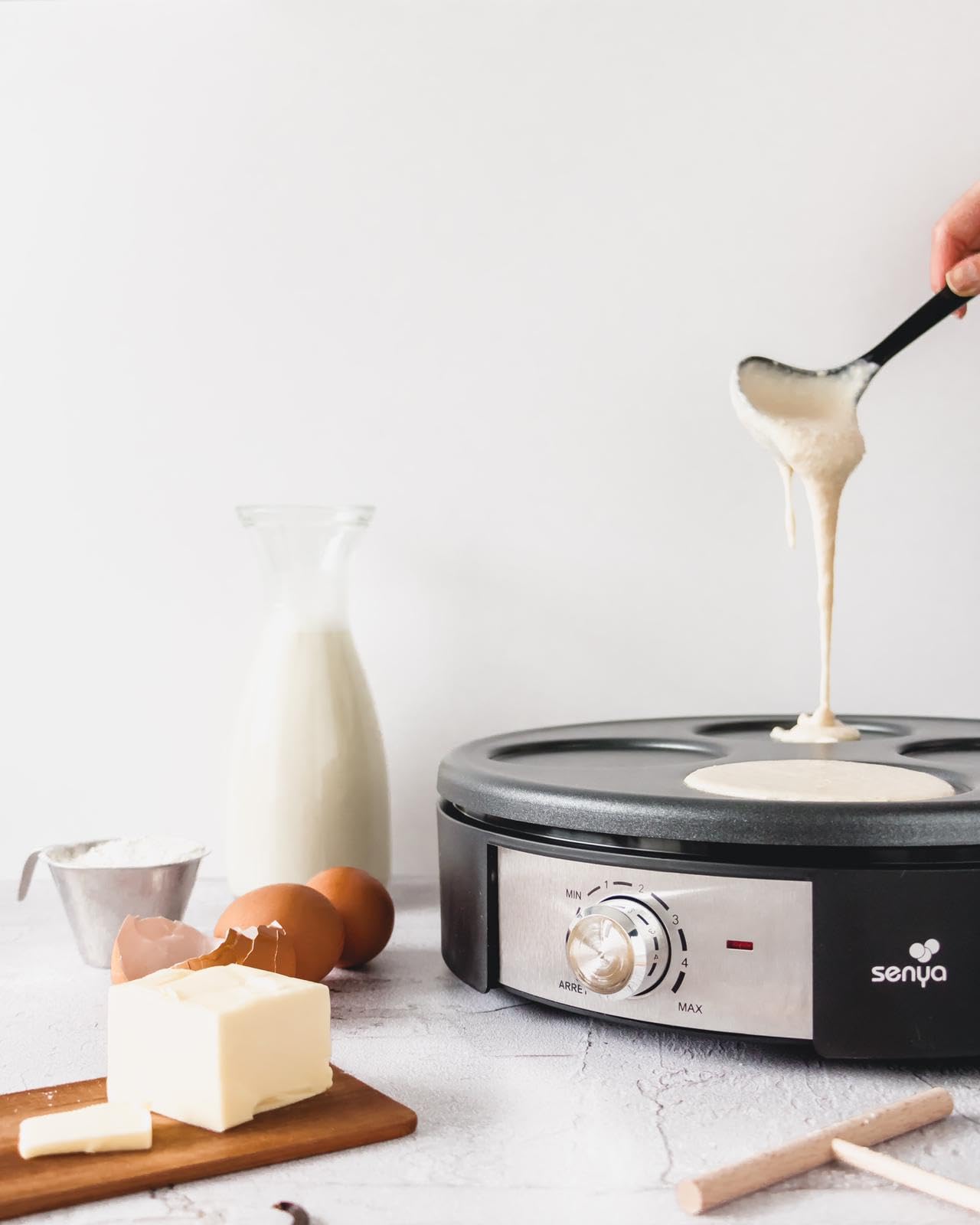 SENYA Crêpière Électrique 2 en 1 : 2 Plaques Interchangeables (Crêpe 30 cm ou 4 Mini Crêpes) – 1500W cuisson rapide – Appareil Crêpes Party – Thermostat Réglable – Revêtement Antiadhésif Sans PFOA