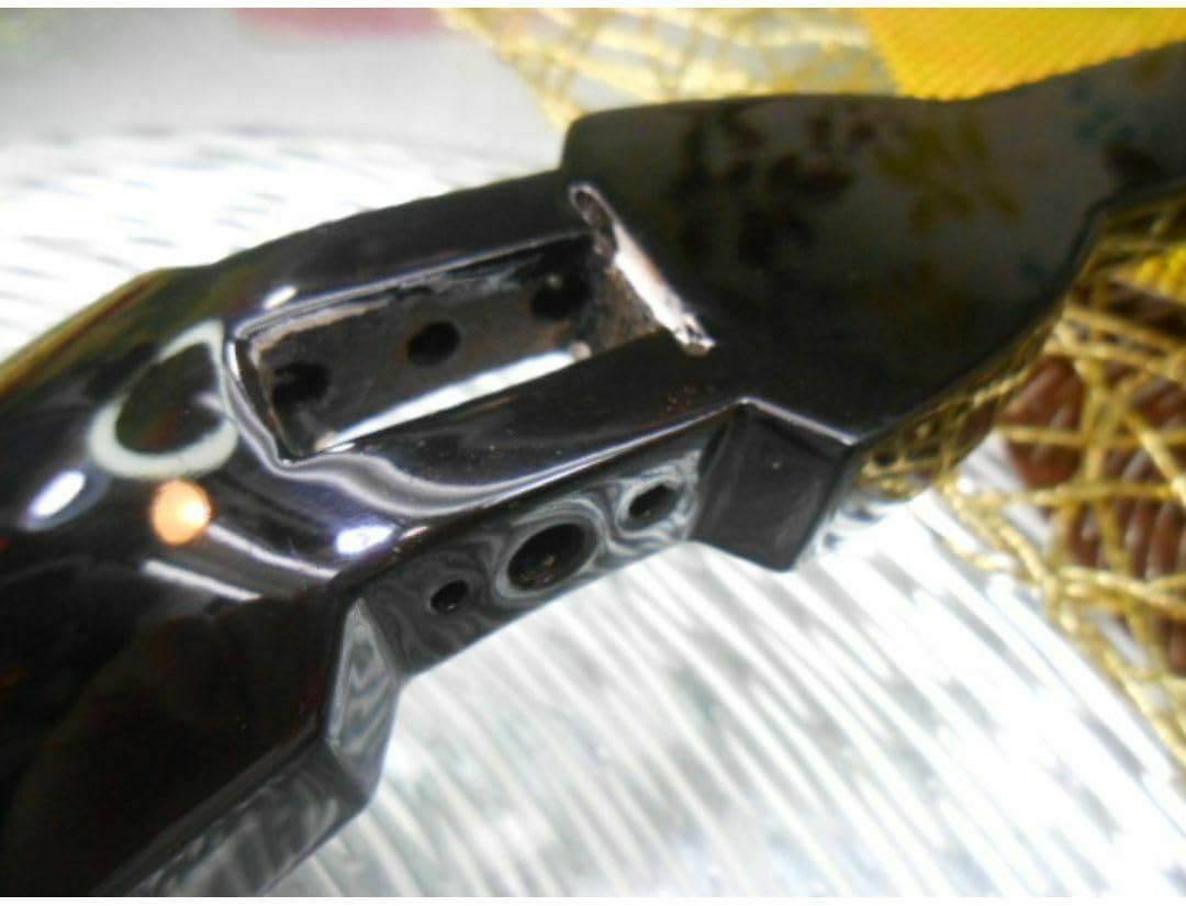 Ka現品販売(送料無料)59.800円　沖縄三線専用　スンチー塗り黒檀棹唄口付き Ka現品販売(送料無料)59.800円 沖縄三線専用 スンチー塗り黒檀棹唄口