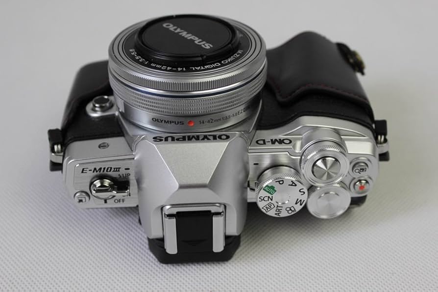 Amazon | Koowl 対応 Olympus オリンパス OM-D E-M10 Mark III OM D E