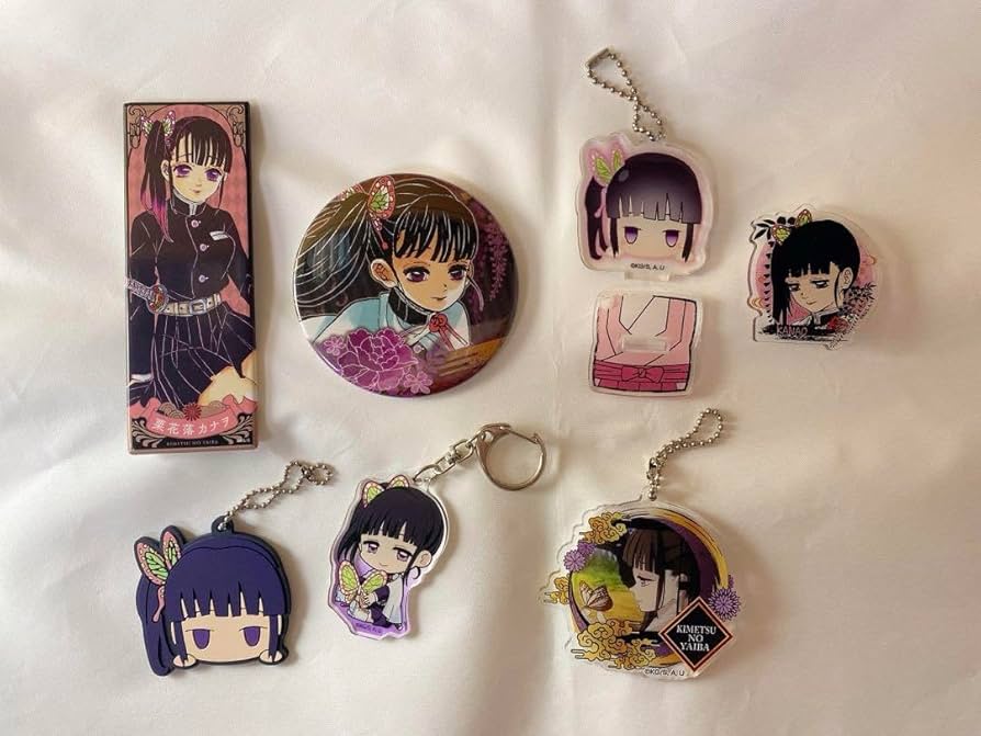 ☆ 鬼滅の刃　ハロウィン2019　アクリルキーホルダー　缶バッジ　栗花落カナヲ ☆ 鬼滅の刃 ハロウィン2019 アクリルキーホルダー 缶バッジ 栗