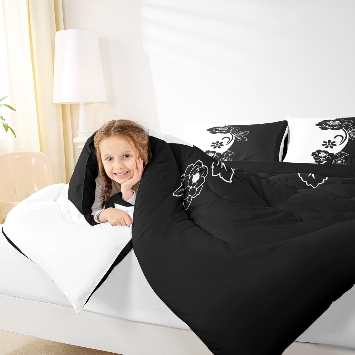 Modern Floral Comforter Set Queen Size,Black and White Bedding Set for Kids Boys Girls Bedroom Decoration,Creative Abstract Flowers Bed Duvet Insert,Yin and Yang Comforter with 2 Pillowcase