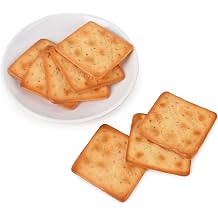 8 Pcs Fake Cookies, Square Shape Artificial Soda Cracker Models Simulation Realistic Baked Biscuits for Home Kitchen Shop Display Photography Props