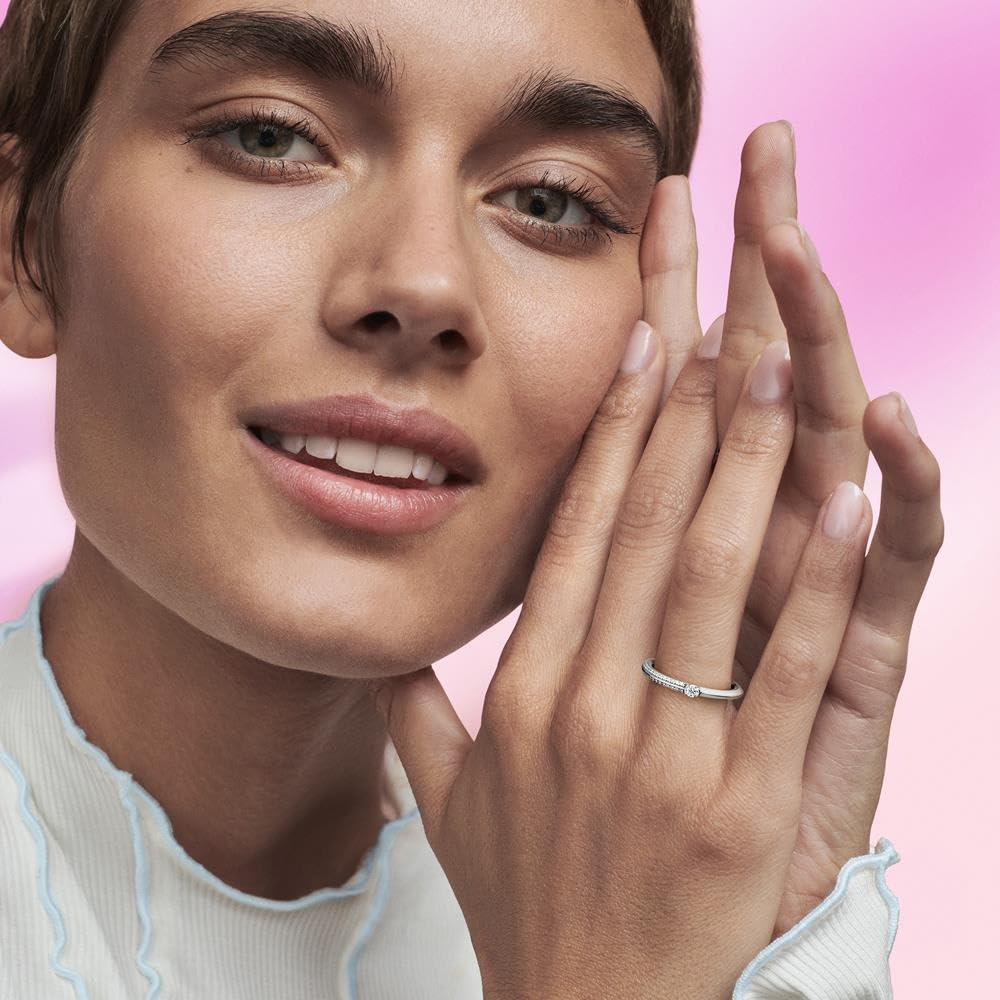 PANDORA ME - Anello con pavè e argento sterling bianco, con smalto bianco e pietre di zirconia cubica incolori