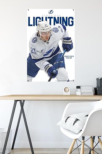 Miniatura 6 de Trends International NHL Tampa Bay Lightning - Póster de pared de la serie 23 de Brayden Point, 22.37 x 34.00 pulgadas, paquete de póster y pasador