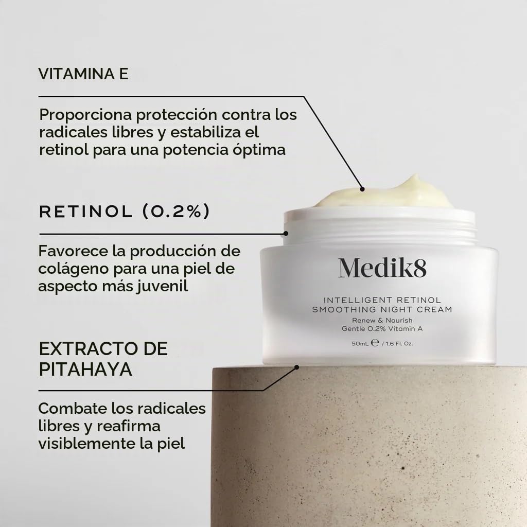 Medik8 Crema de noche suavizante con retinol inteligente con vitamina A renovadora y nutritiva (50 ml)