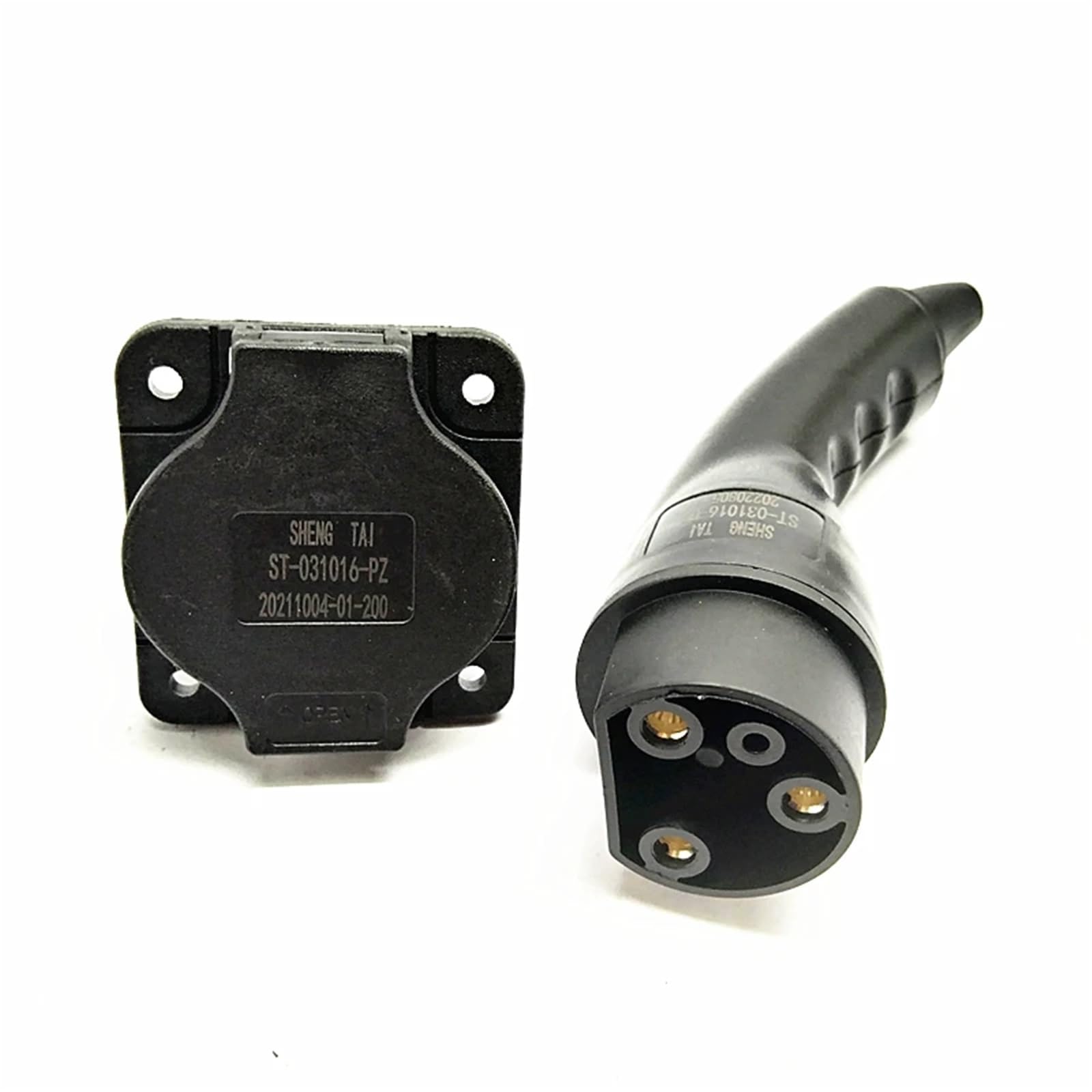 for das Laden von elektrischen vierrädrigen Golfcarts und Steckdose 0-250V mit DREI Anschlüssen