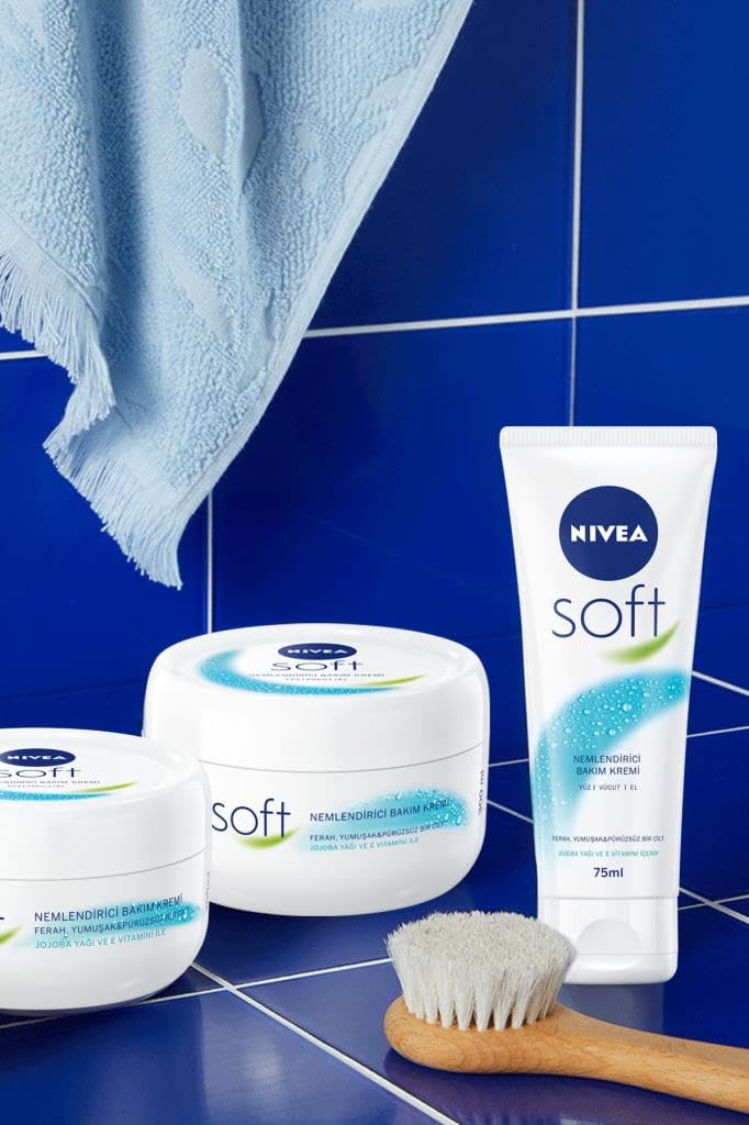 NIVEA Soft Krem 300ml, Nemlendirici Bakım Kremi, Yüz, Vücut, El, Jojoba Yağı ve E Vitamini ile Cilt Bakımı ve NIVEA Kadın Sprey Deodorant Fresh Natural 150ml, ve NIVEA Soft 75 ml, El Kremi