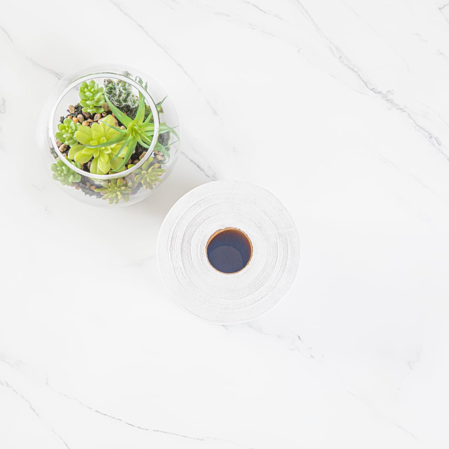 Restaurantware Paper Towel 12 Roll Case 600' 1-Ply White Paper Towel Roll Non-Perforated Absorbent Commercial Universal Core Kitchen Restroom Use