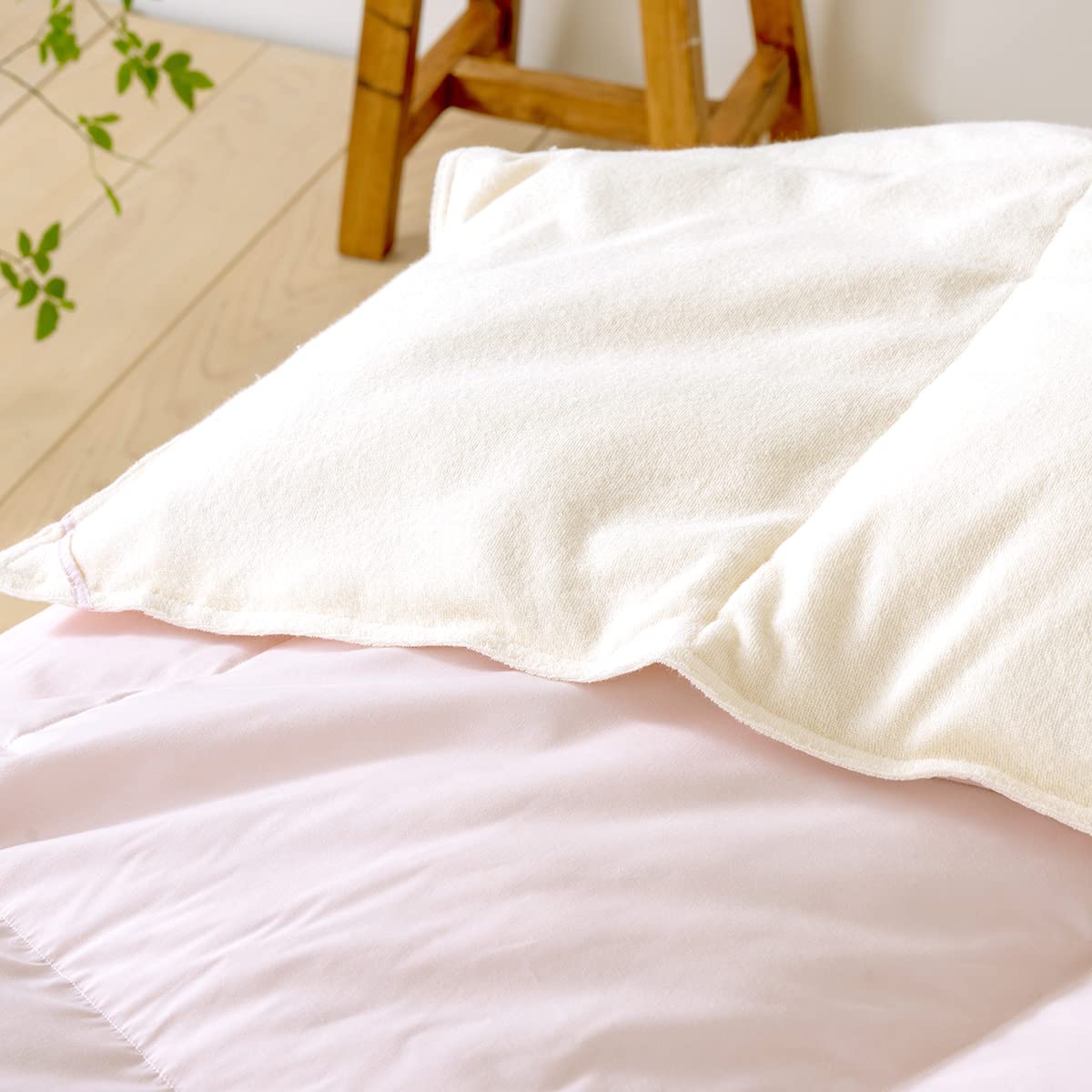 西川リビング 羽毛布団 シングル ダウン85% 西川 羽毛布団 シングル ダウン85％ 抗菌生地 ハウスダスト軽減 | じ