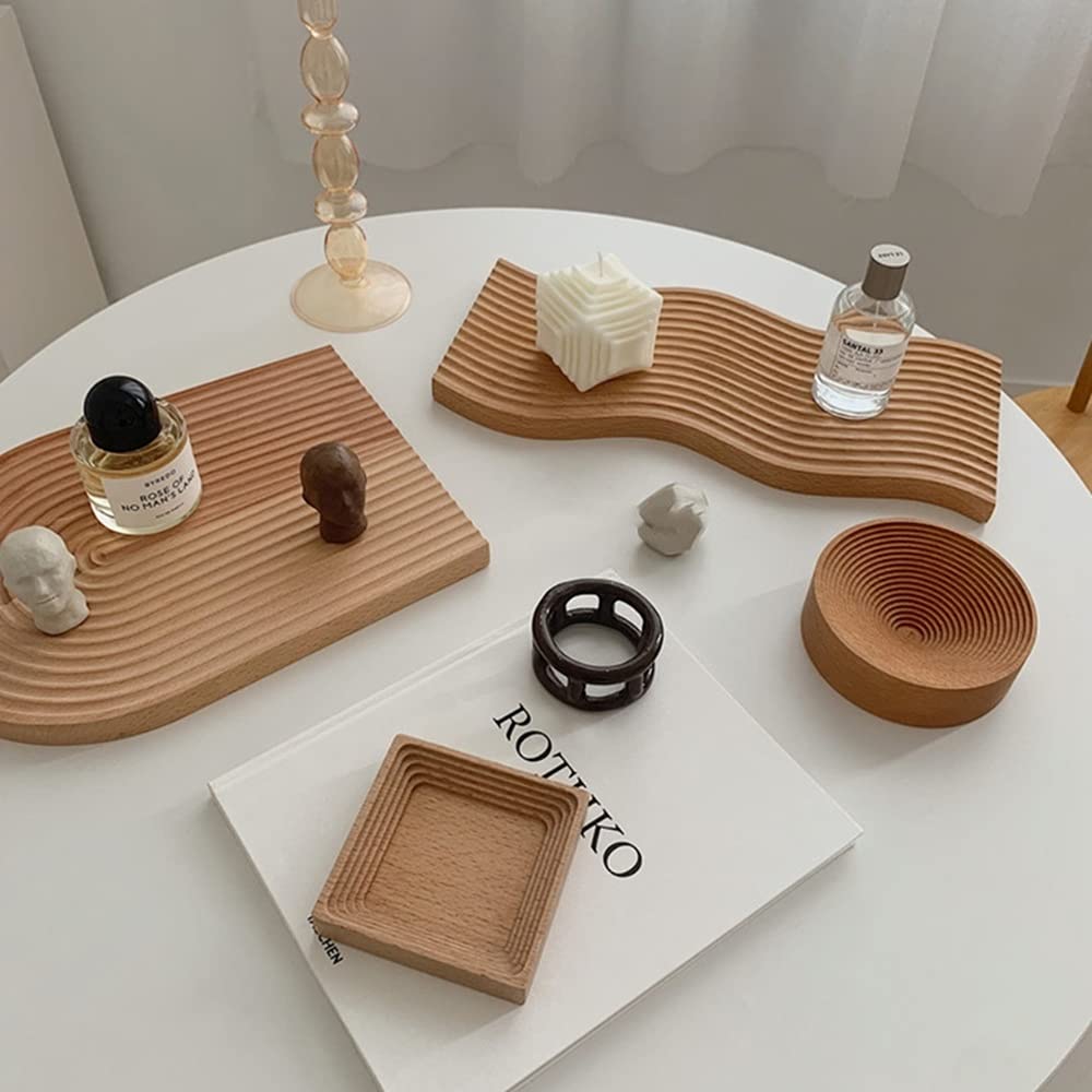 Tagliere per pane ondulato con motivo geometrico creativo
