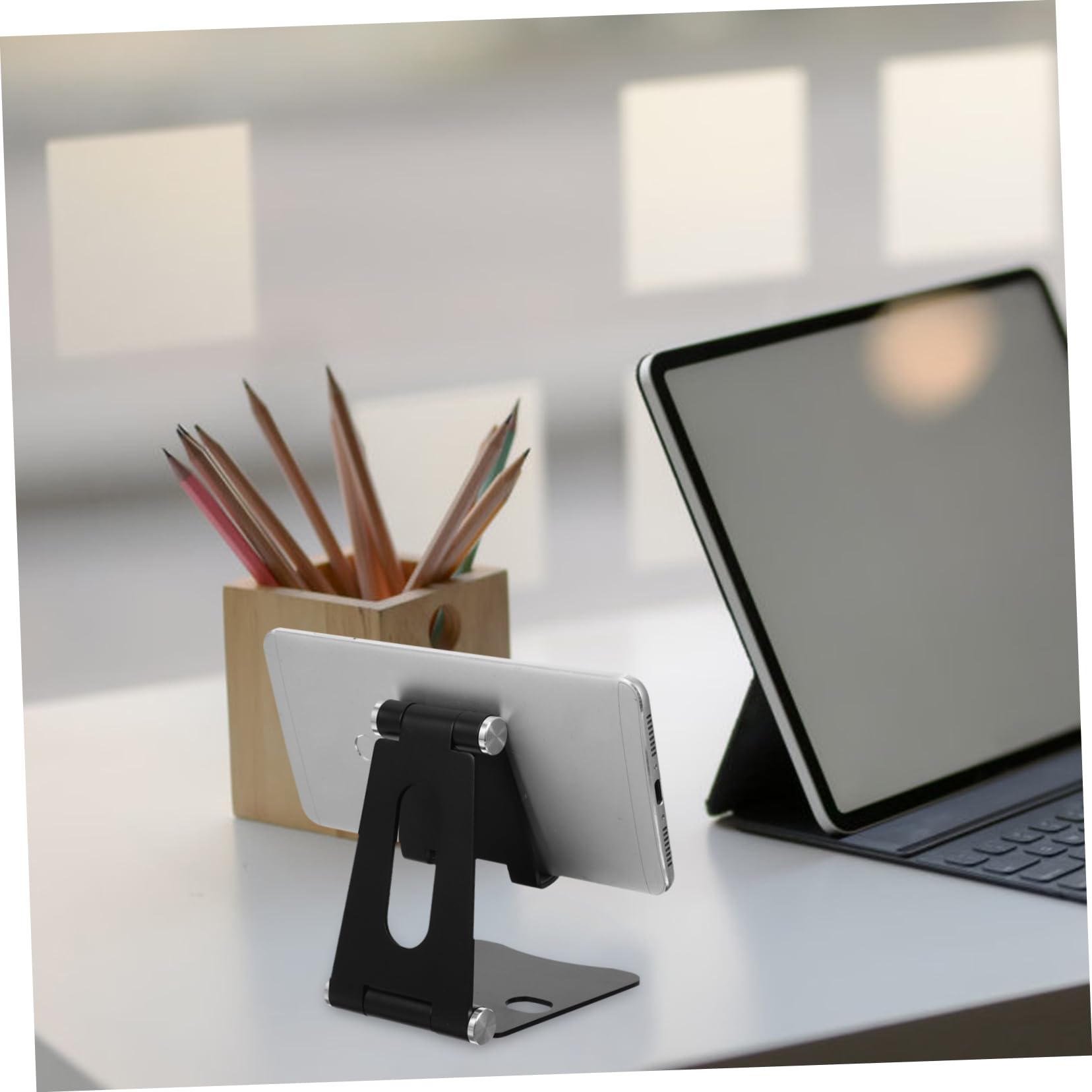 Didiseaon 2piezas Soporte De Escritorio Ajustable para Móvil y Tablet De Aleación De Base Antideslizante Compatible con y Smartphones Color Negro para Videos y