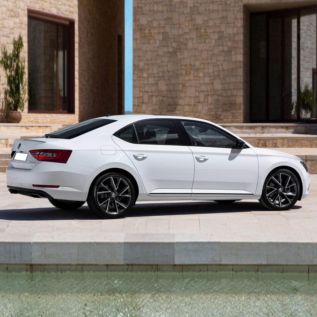 Delikli Arka Silecek Kapağı 3V5955435 Skoda Superb 3 ile uyumlu 2015-2019