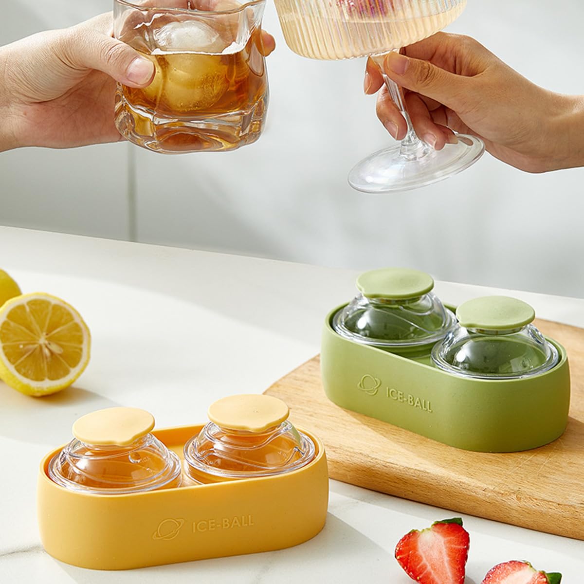 Stampo per cubetti di ghiaccio per cocktail di whisky, vassoio rotondo a sfera per bar di casa, stampo riutilizzabile per congelatore per campeggio all'aperto e feste, design a fusione lenta