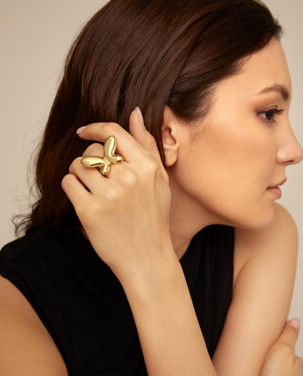 Anillo en aleación de metales con forma de mariposa grande