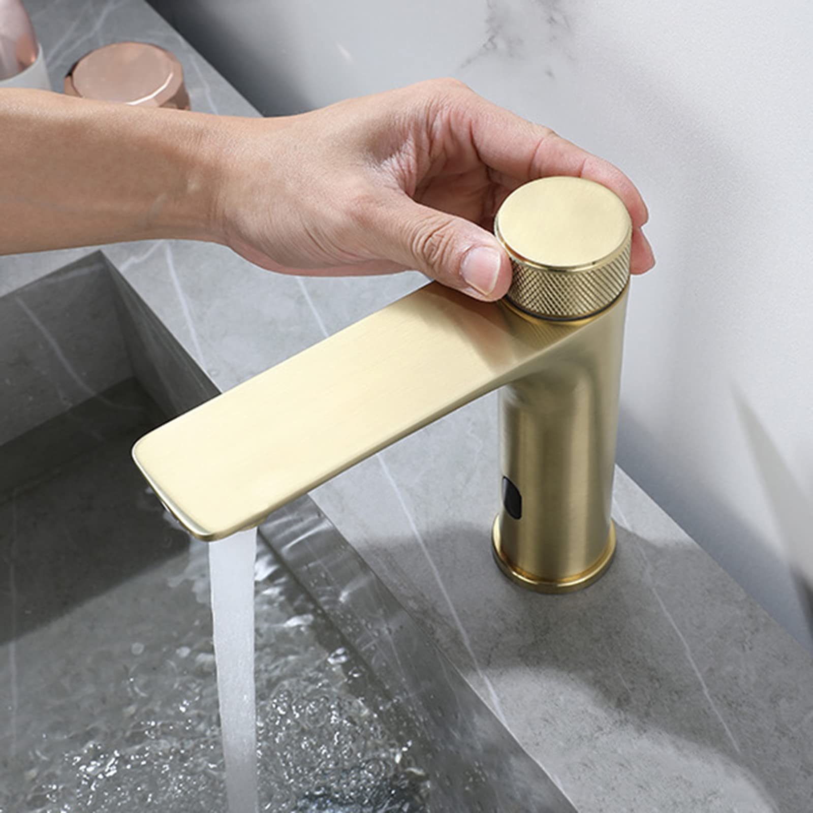 Automatyczny kran na podczerwień ciepła i zimna woda kran do zlewu bezdotykowy Lavabo bateria umywalkowa szara bateria łazienkowa do użytku bez użycia rąk nowoczesny design łatwa instalacja