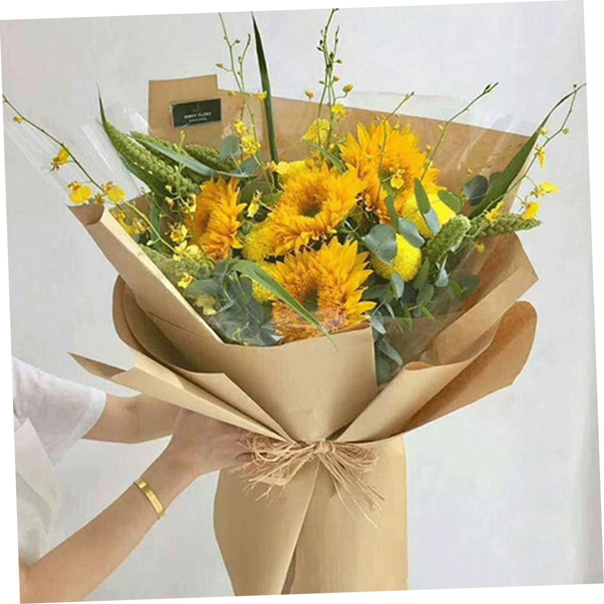 LIFKOME Rollo de Papel Kraft Marrón para Envolver y Decorar, Papel Fuerte y Resistente de 30 Metros Adecuado para Manualidades y Embalaje de Flores