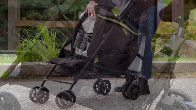 Amazon.com : Summer Infant 3Dlite Tandem Folding Lightweight Back to Back Double  Stroller with 5-Point Safety Harness for Infants and Toddlers, Black : Baby