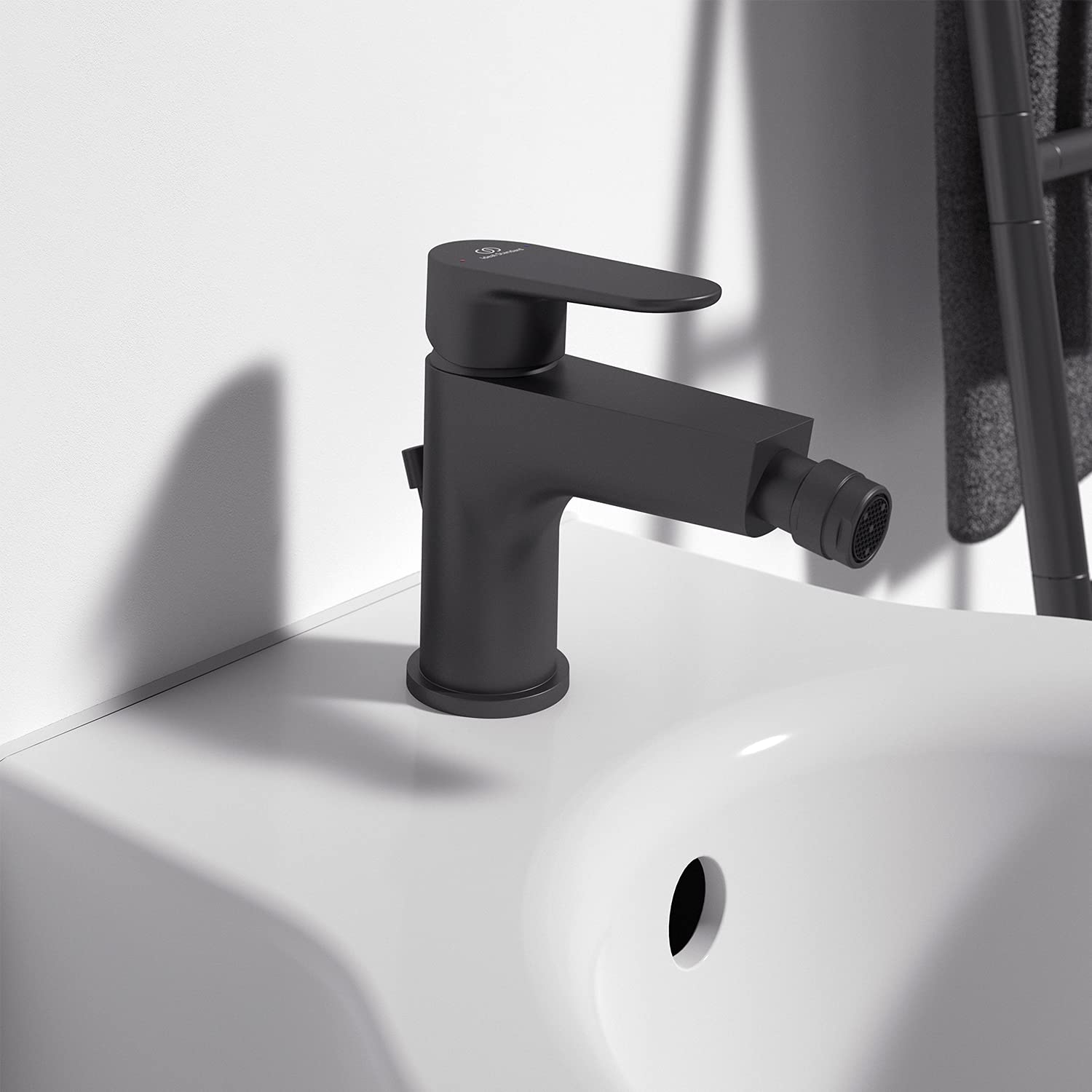 Ideal Standard - Cerafine O Miscelatore Monocomando per Bidet, Nero Seta
