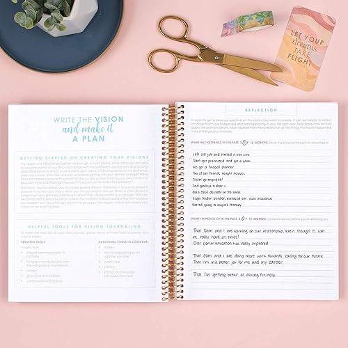 Miniatura 5 de Erin Condren Diario de visión prompted de 7 x 9 pulgadas, cubierta intercambiable de zafiro con bobina metálica dorada. Hojas de visión, forrado,