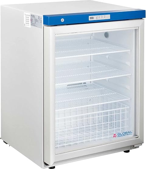Global Industrial 2453701 4.2 cu ft Compact Fridge White