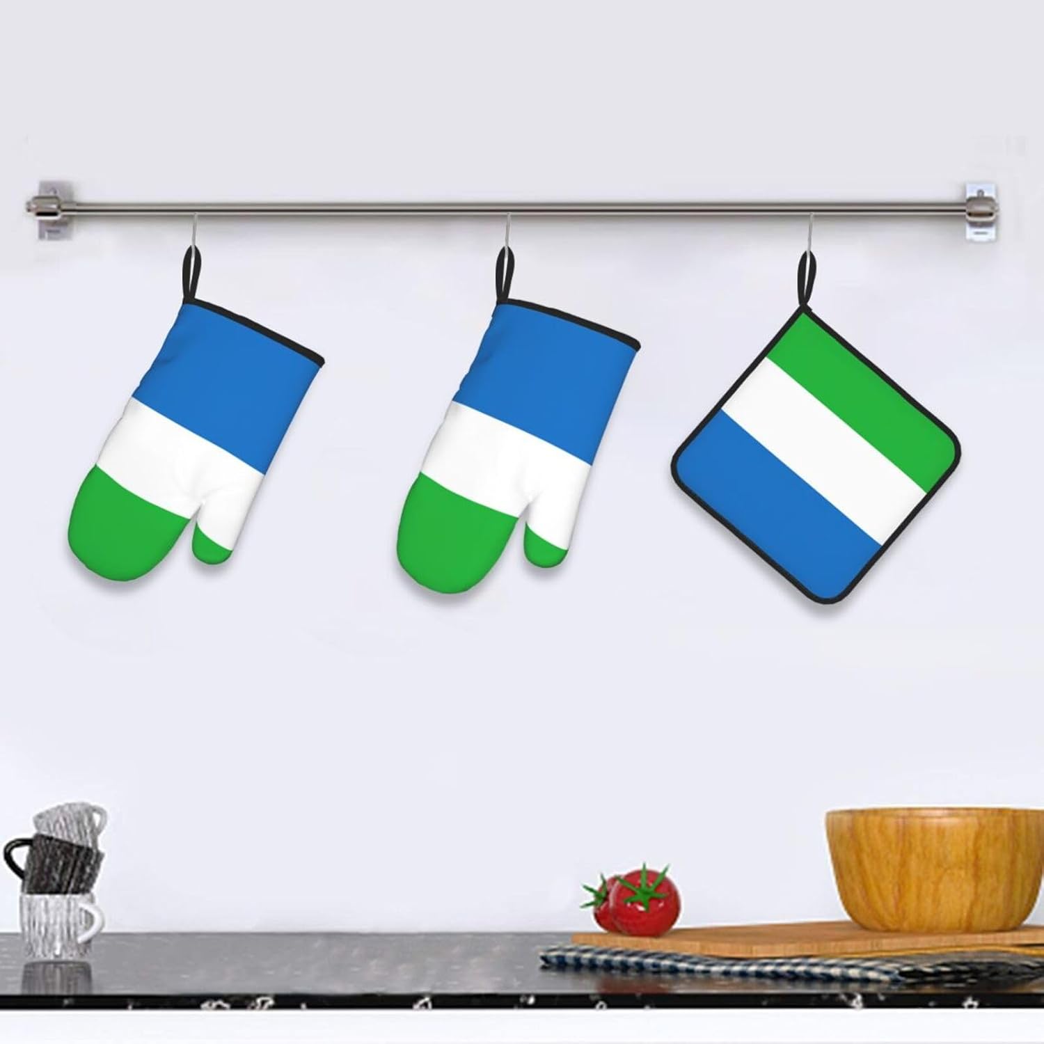 Sierra Leone Flag Print Heat Resistant Microwave Gloves, Used for Baking, Cooking, and Fashion Kitchen Essentials