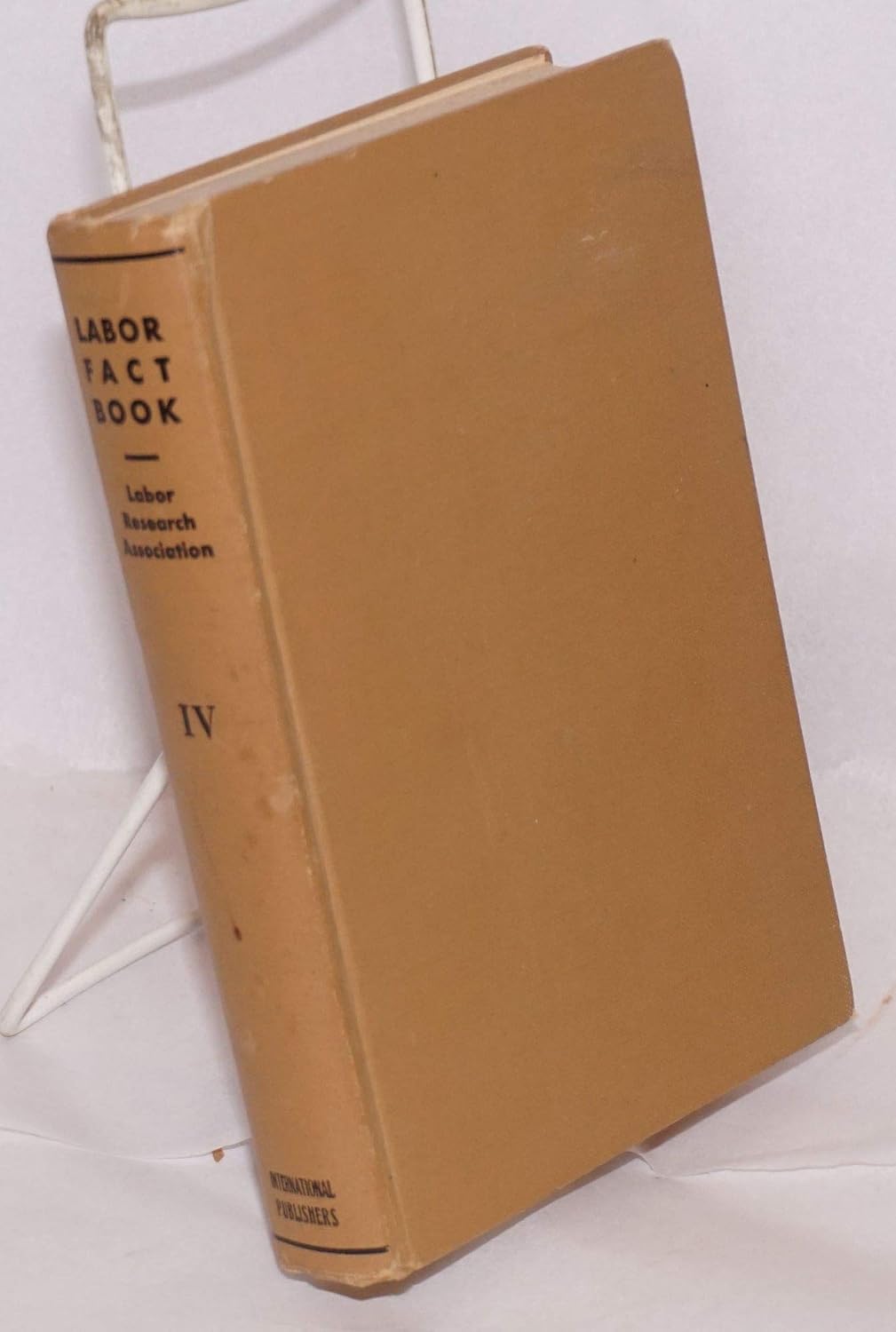 Labor fact book, vol. 4: Labor Research Association: Amazon.com: Books