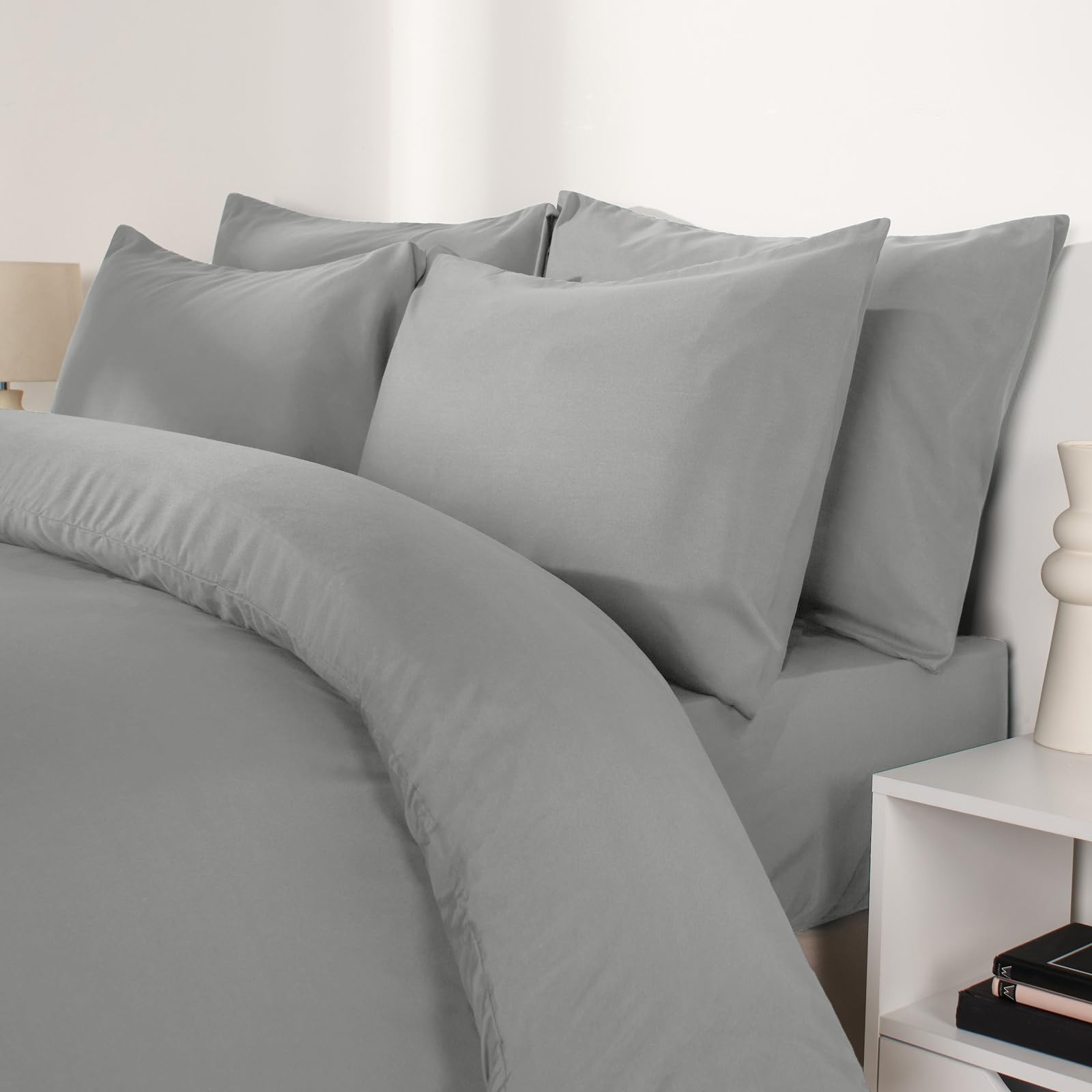 Brentfords Grey Pillow Cases 2 Pack, Housewife Pillowcases Bed Pillow Soft Comfortable Hotel Quality Pillow Case With Envelope Closure, 50 X 75Cm