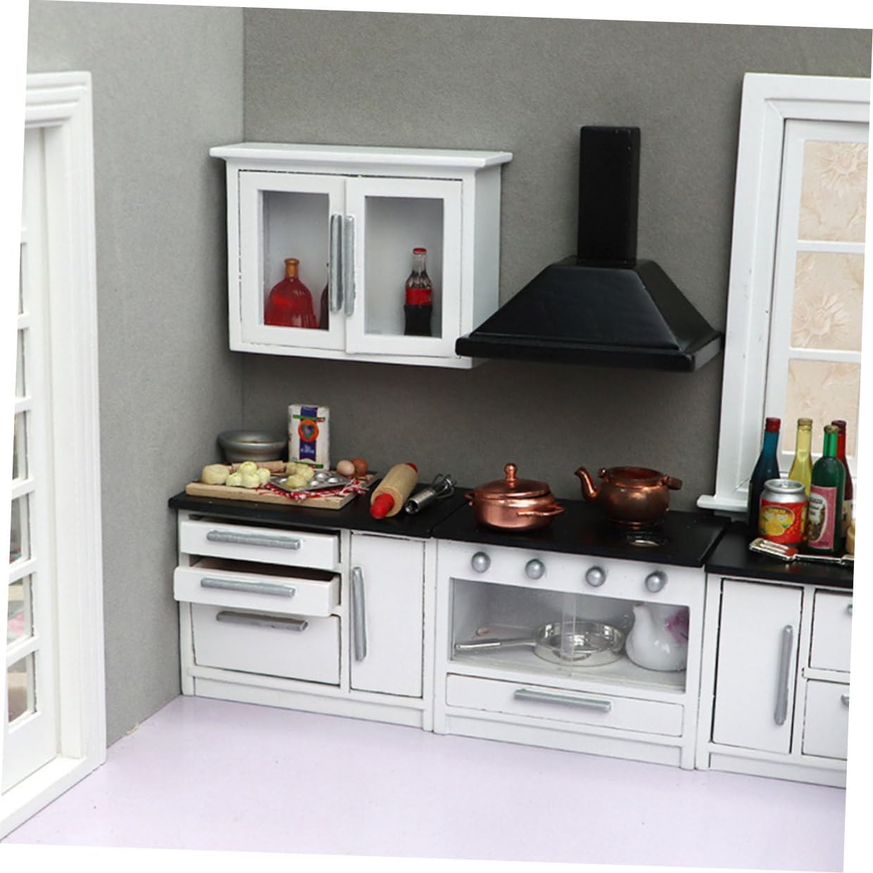 BESPORTBLE 12 Scale Mini Kitchen Furniture Set, 7pcs White Wooden Dollhouse Kitchen Accessory for Creative Play and Miniature Doll House Decoration