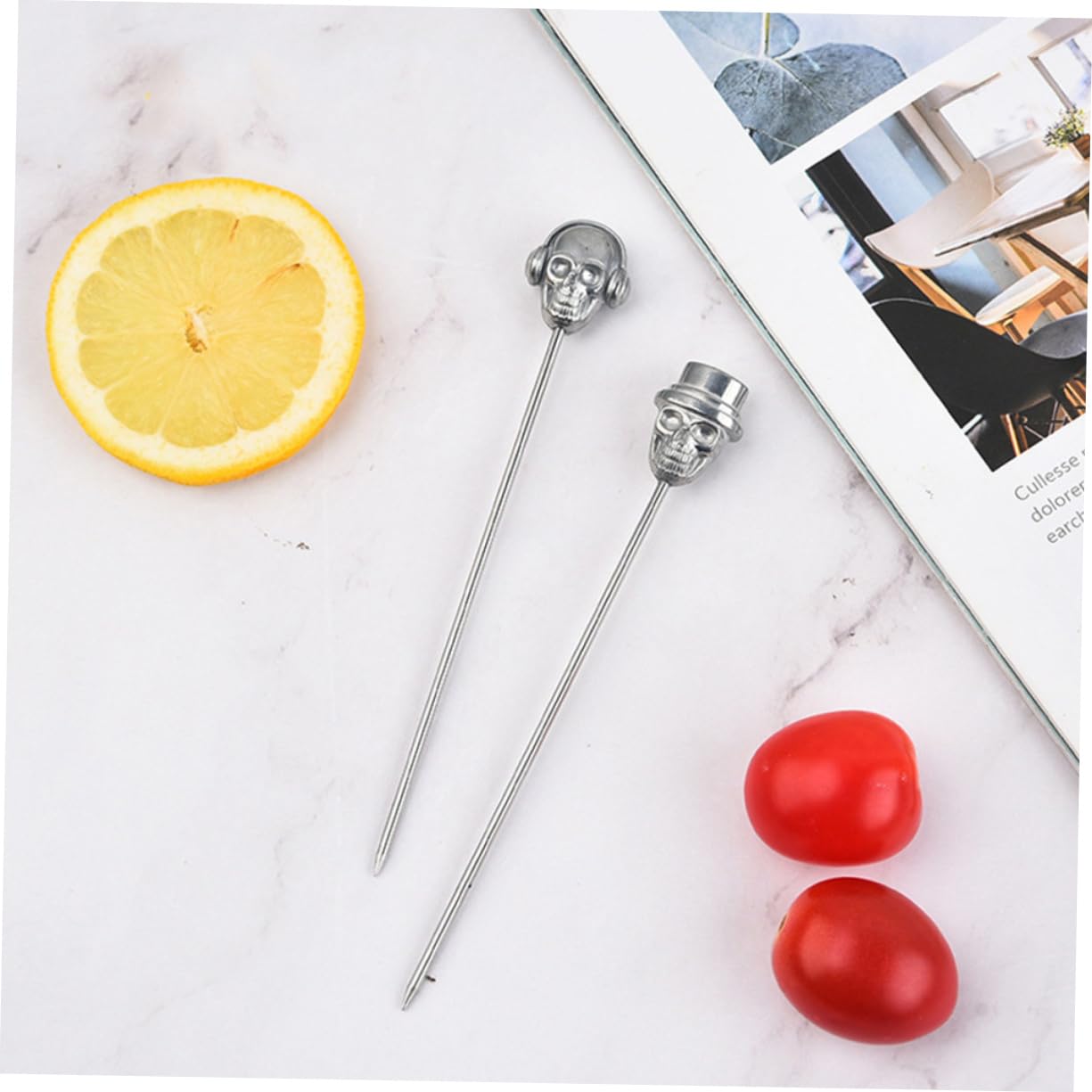 TOPBATHY 25 Pièces Crâne cueillette de Fruits Cuisine Accessoires Accessoire Cuisine Pics à Pics à Martini Pilon Cocktail Nourriture décoration de tête de Mort Choix de Plats de fête
