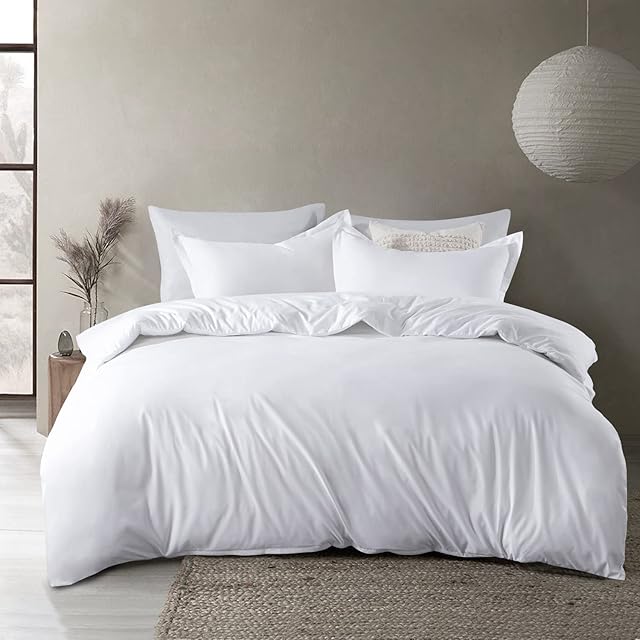 RUIKASI White Duvet Cover Queen Size - Soft Queen Duvet Cover Set with Zipper Closure, All Season Comforter Cover Brushed Microfiber Bedding Set, 1 Duvet Cover 90x90 Inches and 2 Pillow Shams