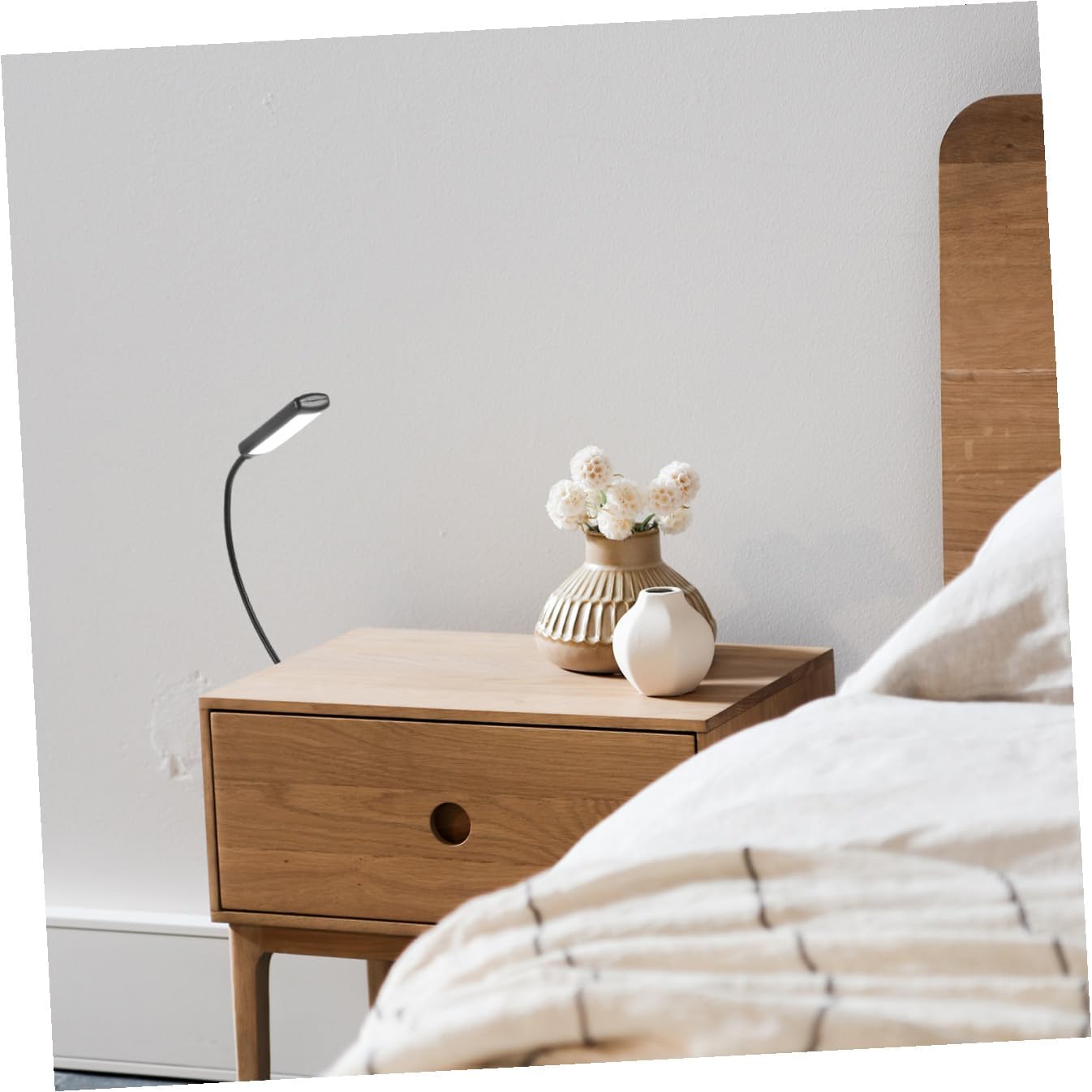 Alipis Rechargeable LED Reading Lamp and Music Stand Clip Light Adjustable Brightness, USB Charging, Black, 2pcs for Bedside and Sheet Music Use