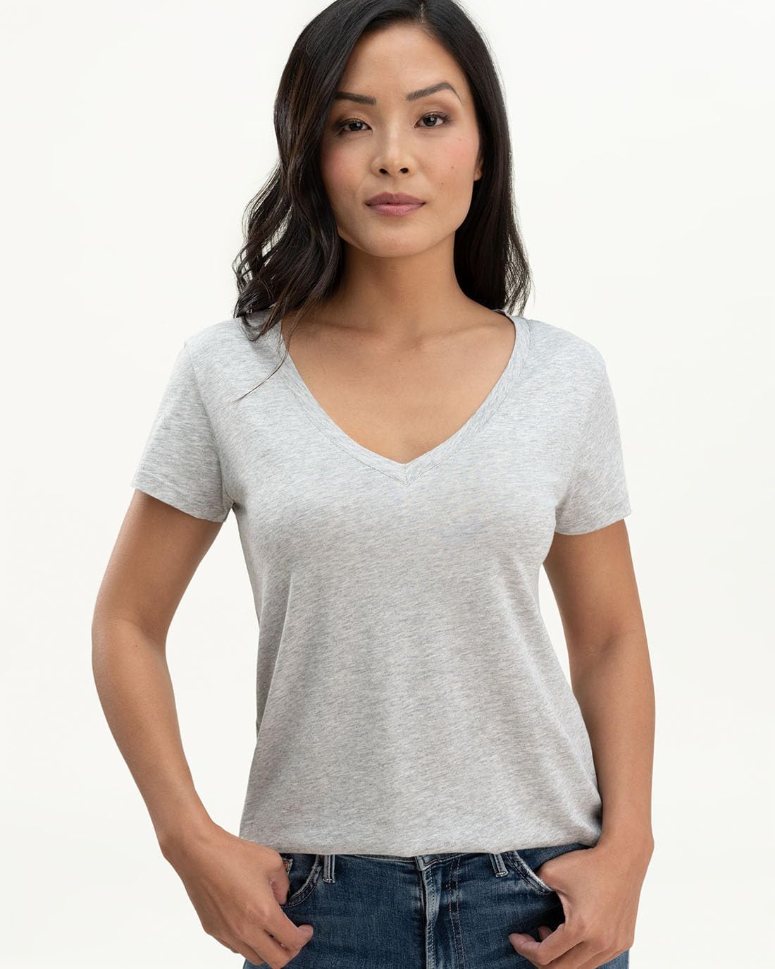 Splendid Women's Kate Short-Sleeve V-Neck Tee | Heather Grey | Large Loose Fit - Image 2