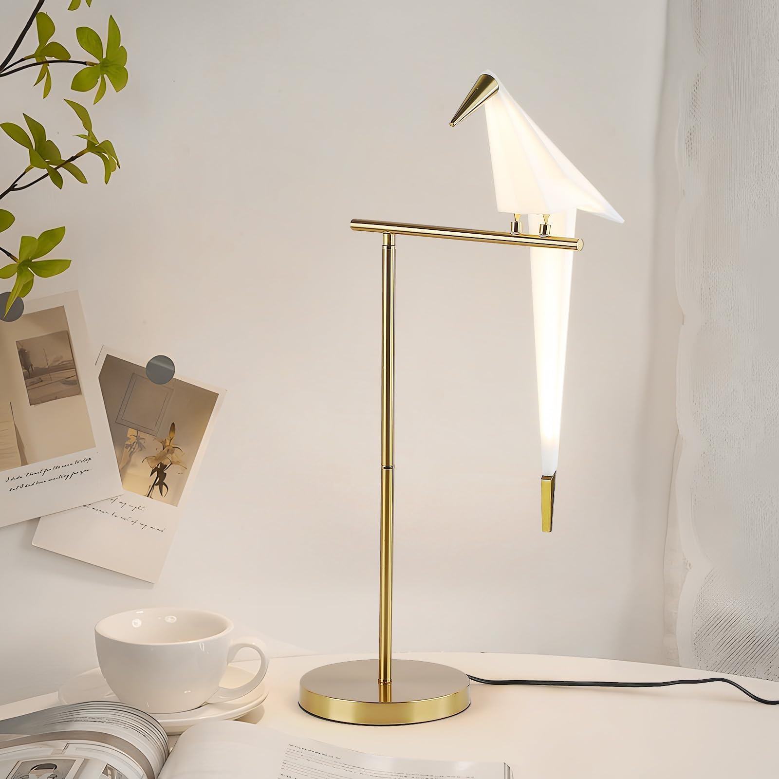 Lampada Da Tavolo Moderna Swing Bird, LED Soggiorno Lampada Da Comodino Vintage Camera Da Letto 3000K Caldo Acrilico Lettura Libro Lampada Da Scrivania Oro Carta Crane E27 Lampada Notturna