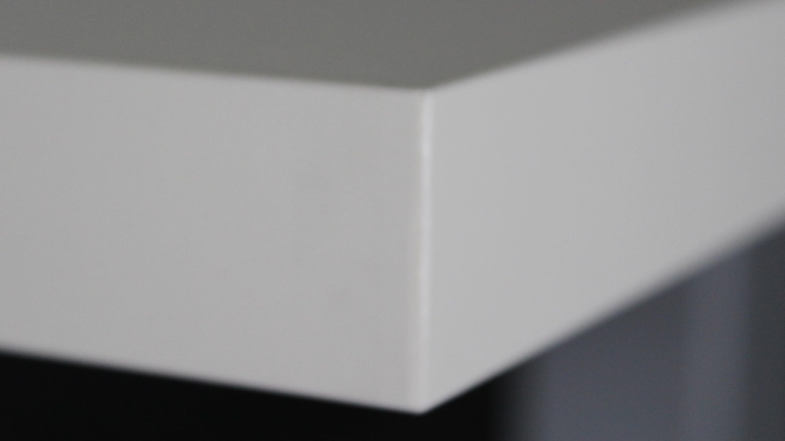 möbelando Schreibtisch >e-Desk< elektrisch Verstellbarer 150x 72-120x72 cm in weiß, Ergonomisch für gesundes Arbeiten, Stufenlos mit LED-Anzeige, Stoß- und Kratzfest, Made in Germany
