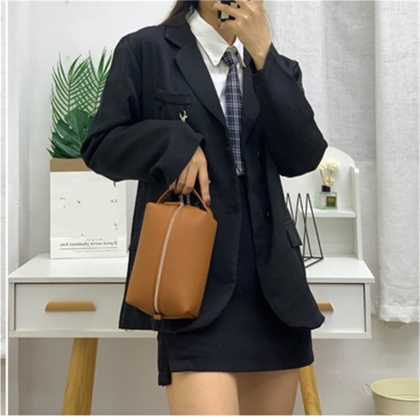 Pochette per il trucco Borsa da viaggio in pelle, grande capacità, portatile, for cosmetici, for donne e uomini(Light gray)