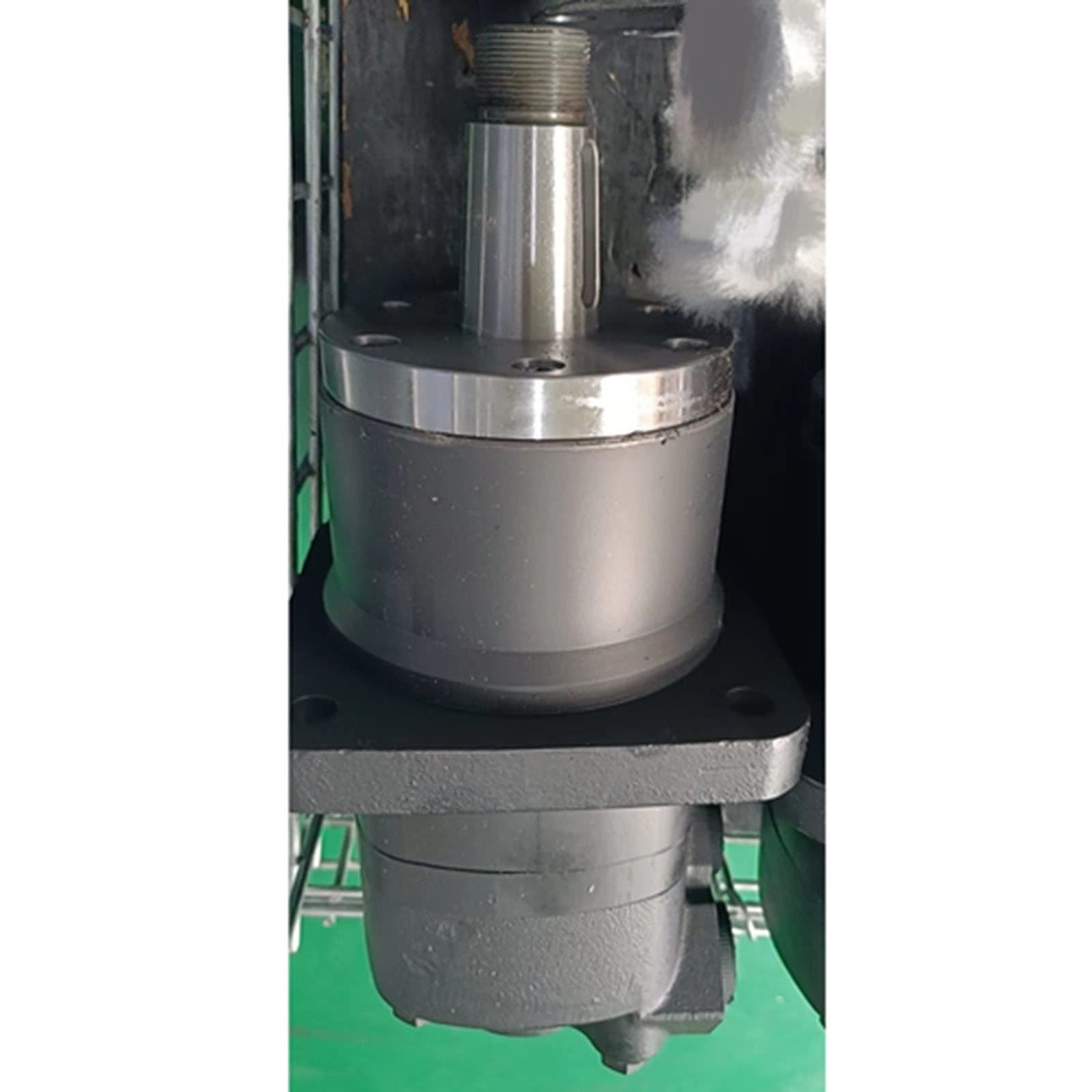 Hydraulic Motor 113-1075-006 Replacement For Eaton Char-Lynn 2000 6000 Serie