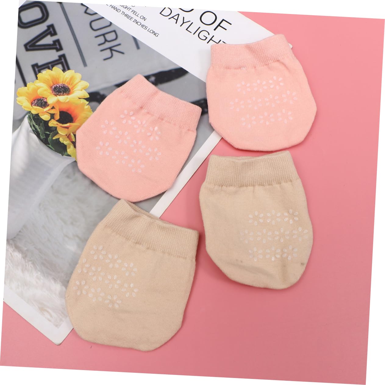 BESPORTBLE 2 Pair Invisible Women Half Palm Socks Skin Color Pink Full Finger Design for High Heeled Shoes Breathable Spandex for All Seasons Comfortable Fit