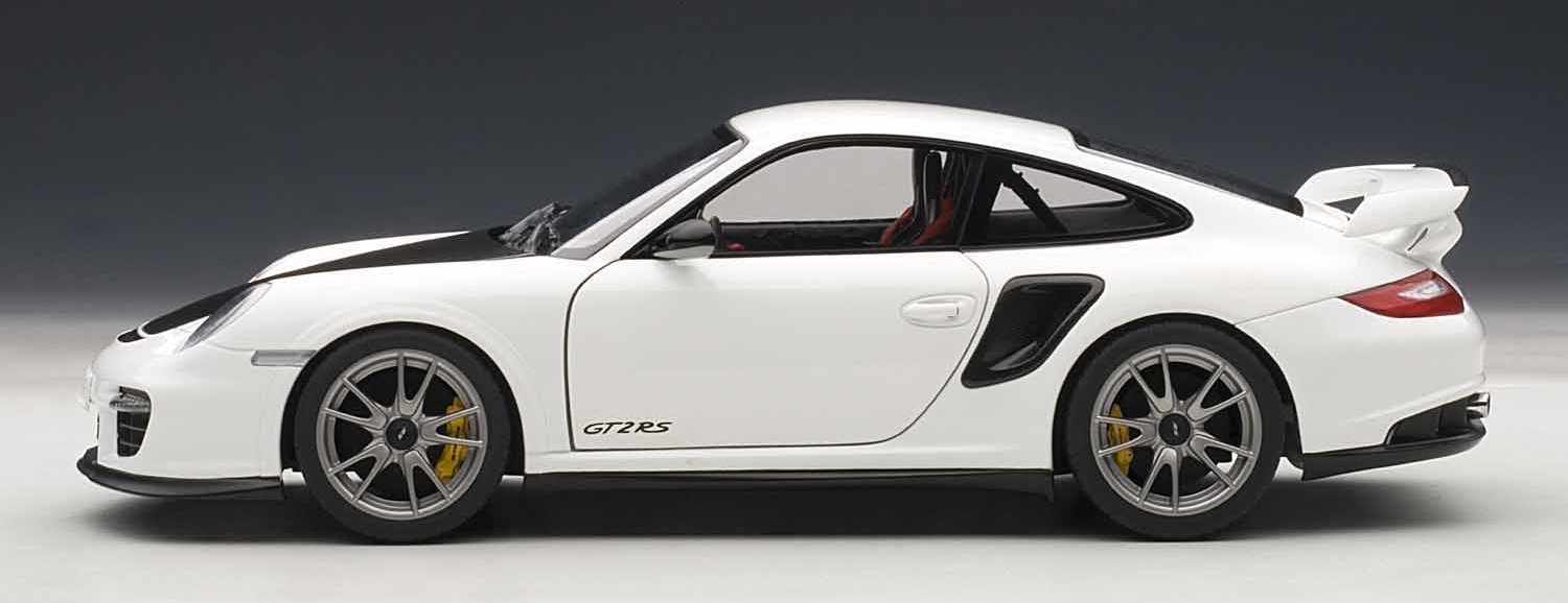Amazon.co.jp: AUTOart 1/18 ポルシェ 911 (997) GT2 RS