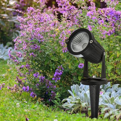 Piquets de sol étanches pour sauver vos décorations de jardin du vent