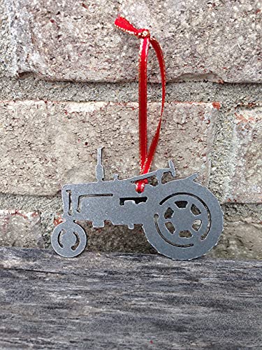Old Metal Tractor Christmas Ornament #TOP2