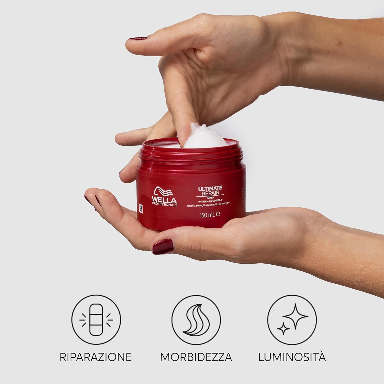 Wella Professionals ULTIMATE REPAIR - Maschera Professionale Ricostruisce il Capello e Dona Morbidezza 500ml & Shampoo Professionale 250ml, Per Tutti i Tipi di Capelli Danneggiati